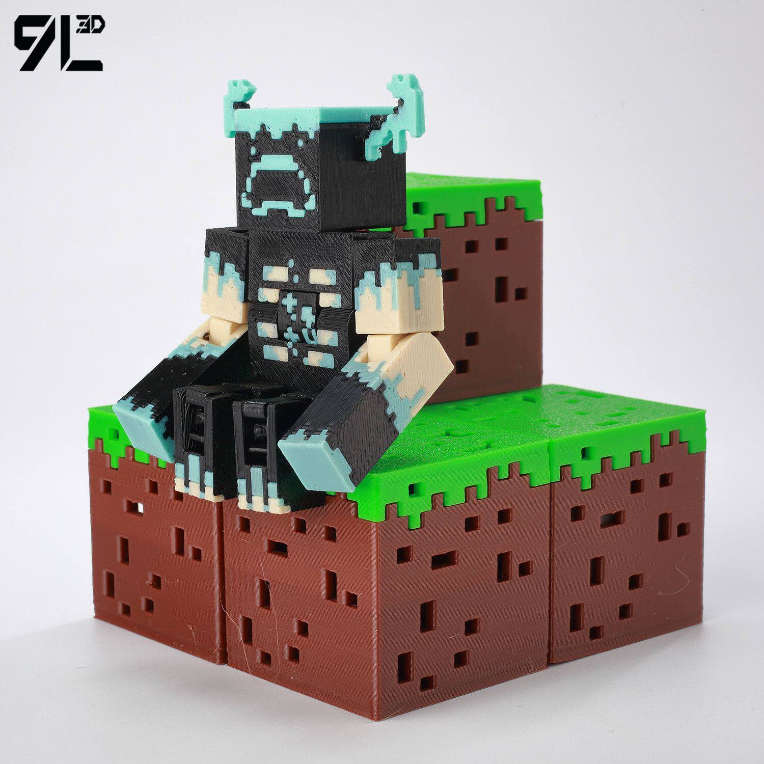 Low Polygon 3D Printed Dynamic Figurines - Minecraft Invincible Enderman Warden Steve